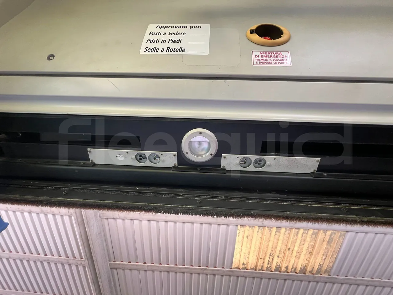 Man Lion's City A21/ Euro 4 - 228Kw - 11,950 Mt - roof hatch 2