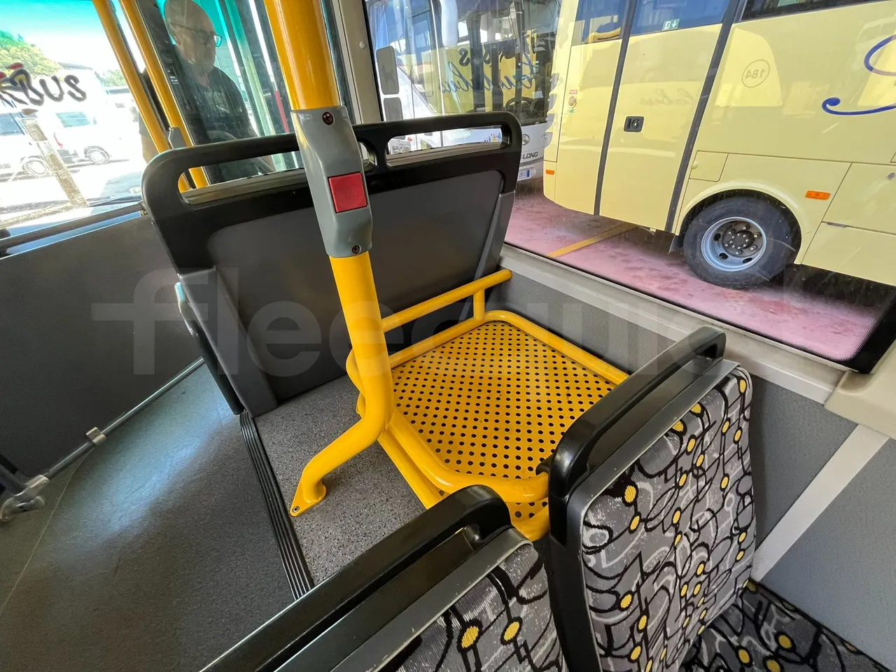 Man Lion's City A21/ Euro 4 - 228Kw - 11,950 Mt - reverse view middle aisle