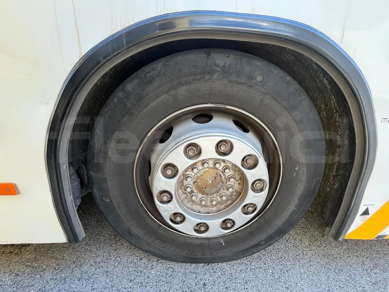 Man Lion's City A21/ Euro 4 - 228Kw - 11,950 Mt - tread condition third axle tires right