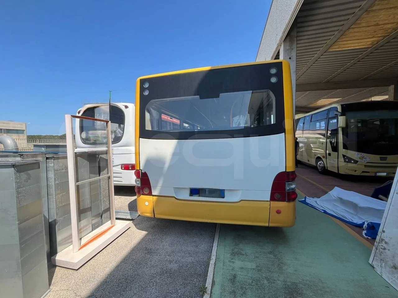 Man Lion's City A21/ Euro 4 - 228Kw - 11,950 Mt - right side doors closed