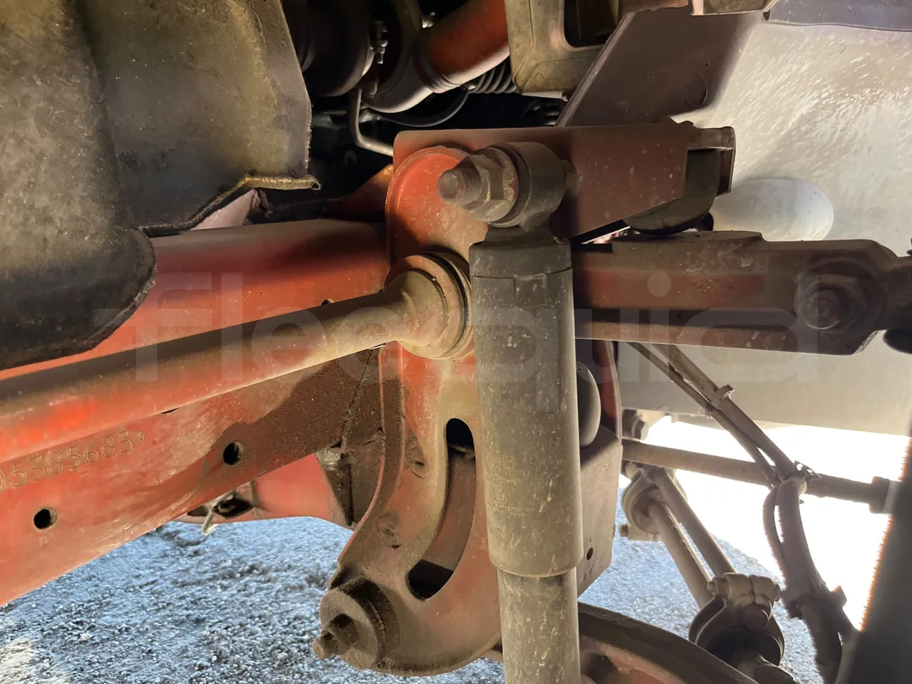 Iveco Daily 50C13/ Euro 3 - 92 Kw - 6,258 Mt - front shock absorbers right