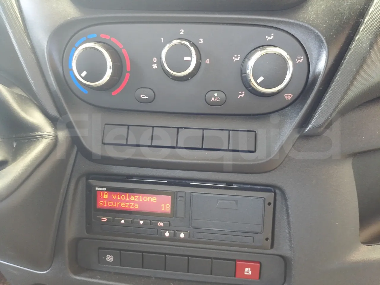 Iveco Indcar WGIVMY11 MOBI SCUOLABUS - EUR6 - 100Kw - 8,592m - onboard devices 2