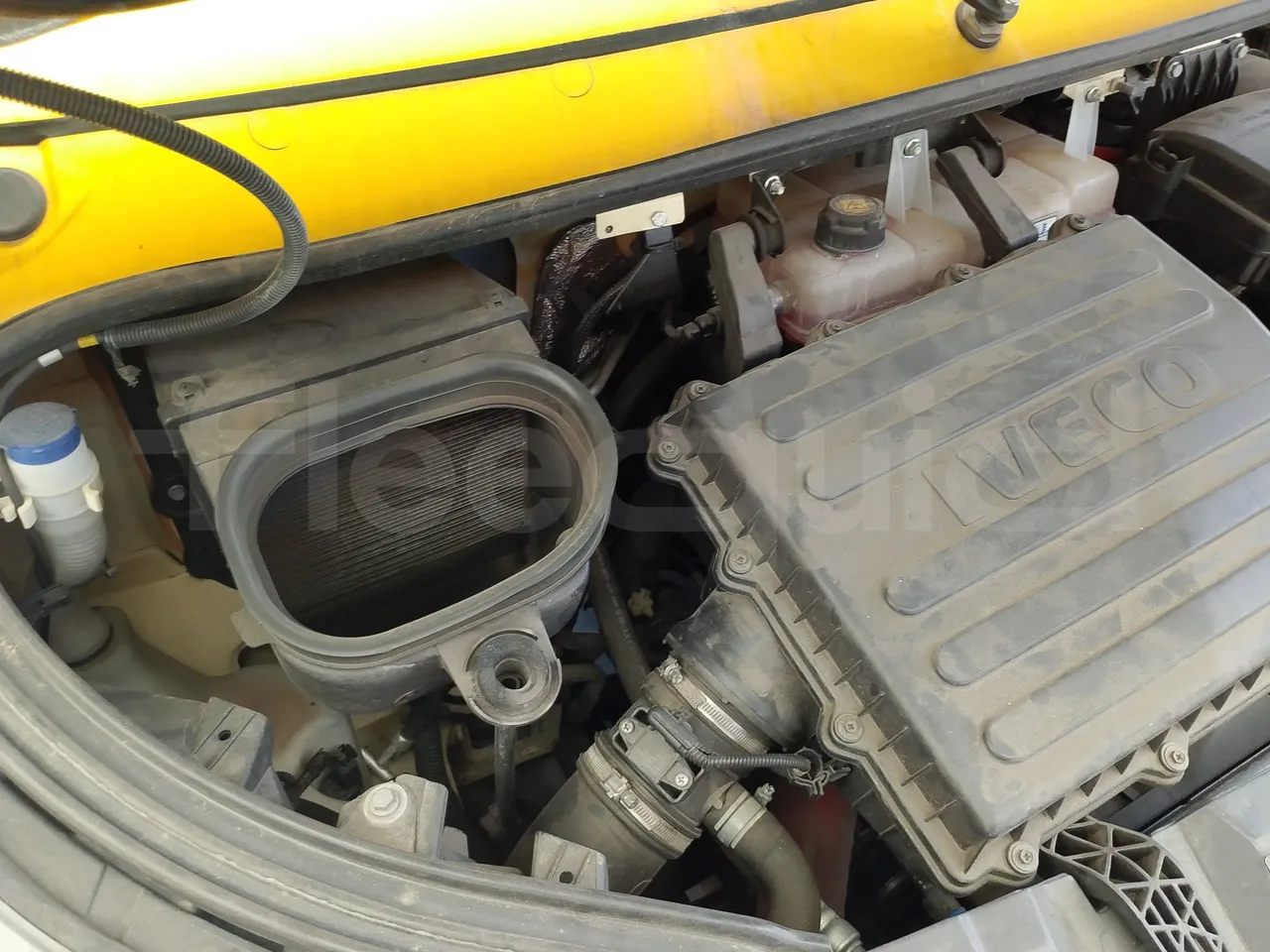 Iveco Indcar WGIVMY11 MOBI SCUOLABUS - EUR6 - 100Kw - 8,592m - air conditioning compressor (mandatory for bus to scrap)