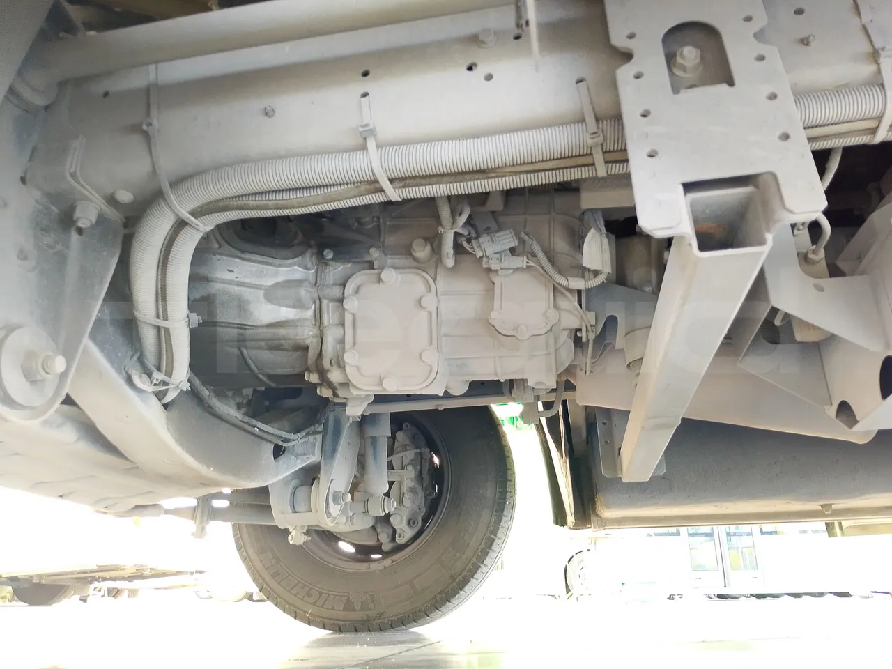 Iveco Indcar WGIVMY11 MOBI SCUOLABUS - EUR6 - 100Kw - 8,592m - front axle left side