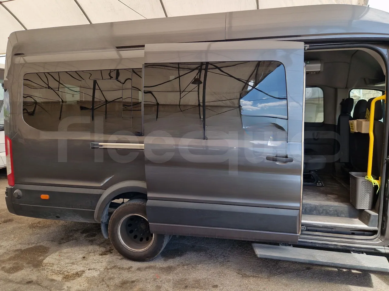 Ford Transit FBD - front door 2 open