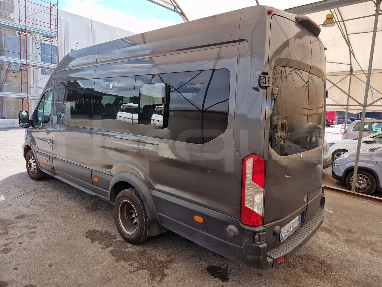 Ford Transit FBD - 3/4 left rear side
