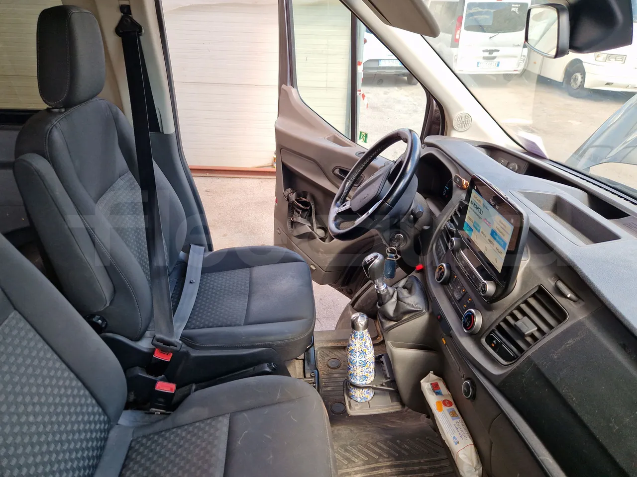 Ford Transit FBD - driver's seat photo