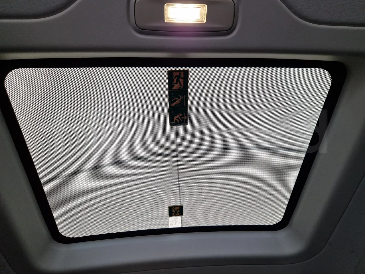 Ford Transit FBD - roof hatch 1