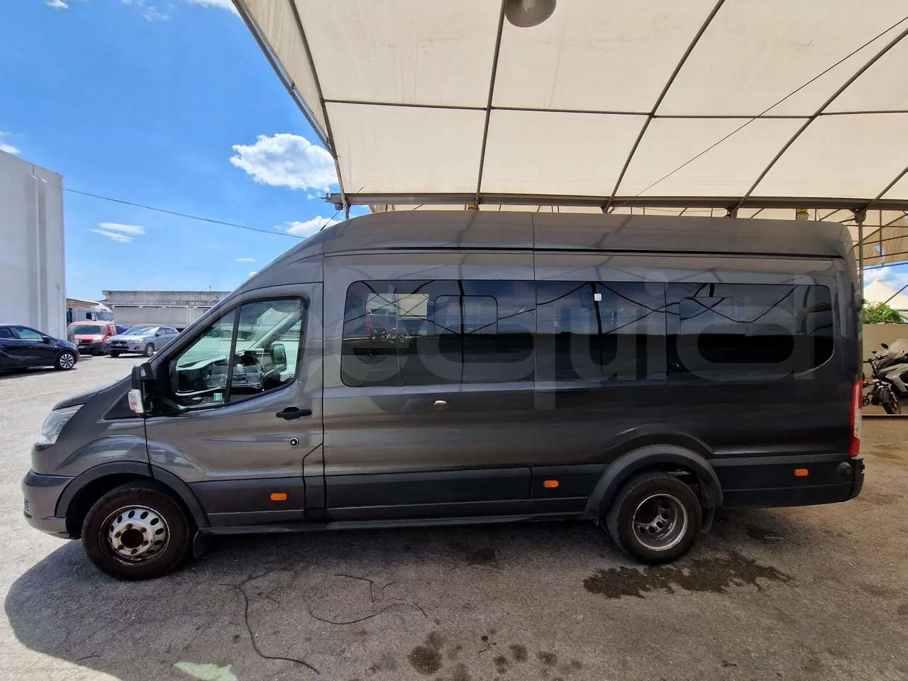 Ford Transit FBD - left side photo
