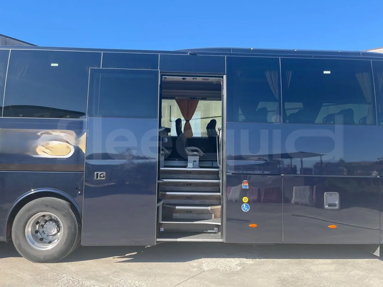 Van Hool EX15 HIGH - Euro6 - 330kW - 12.480mt - front door 3 open