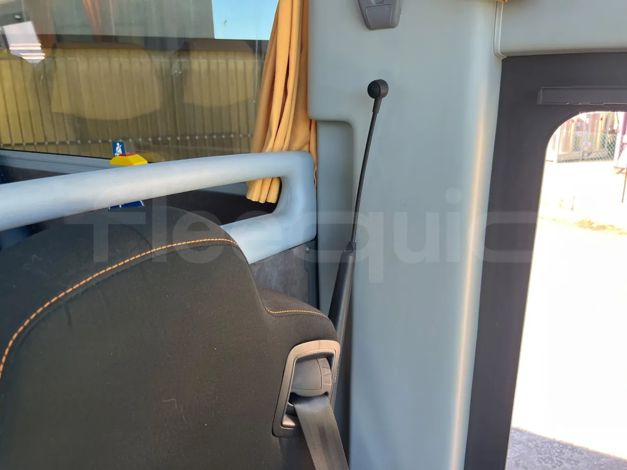 Van Hool EX15 HIGH - Euro6 - 330kW - 12.480mt - driver microphone accessories photo