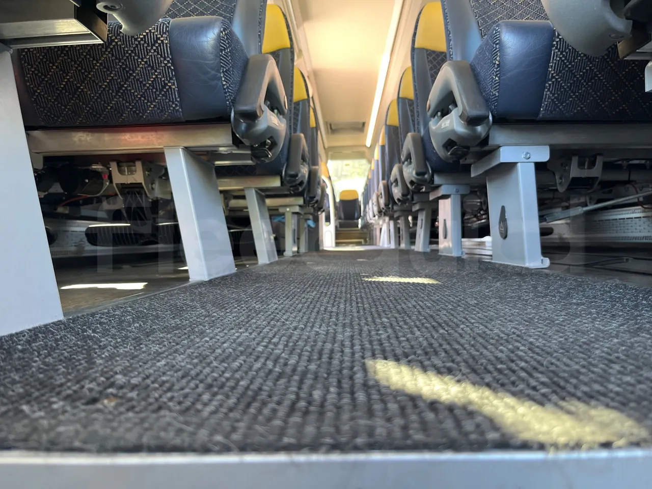 Van Hool EX15 HIGH - Euro6 - 330kW - 12.480mt - seat brackets photo