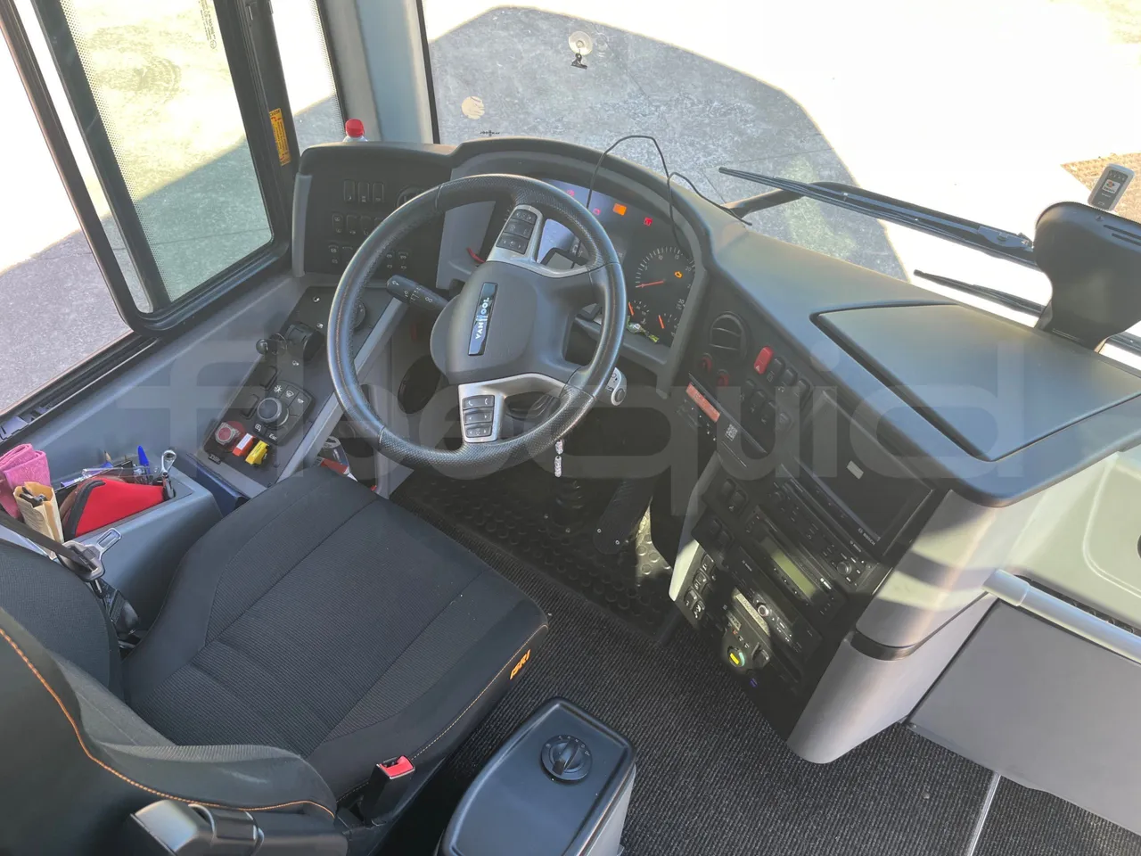 Van Hool EX15 HIGH - Euro6 - 330kW - 12.480mt - buttons panels on