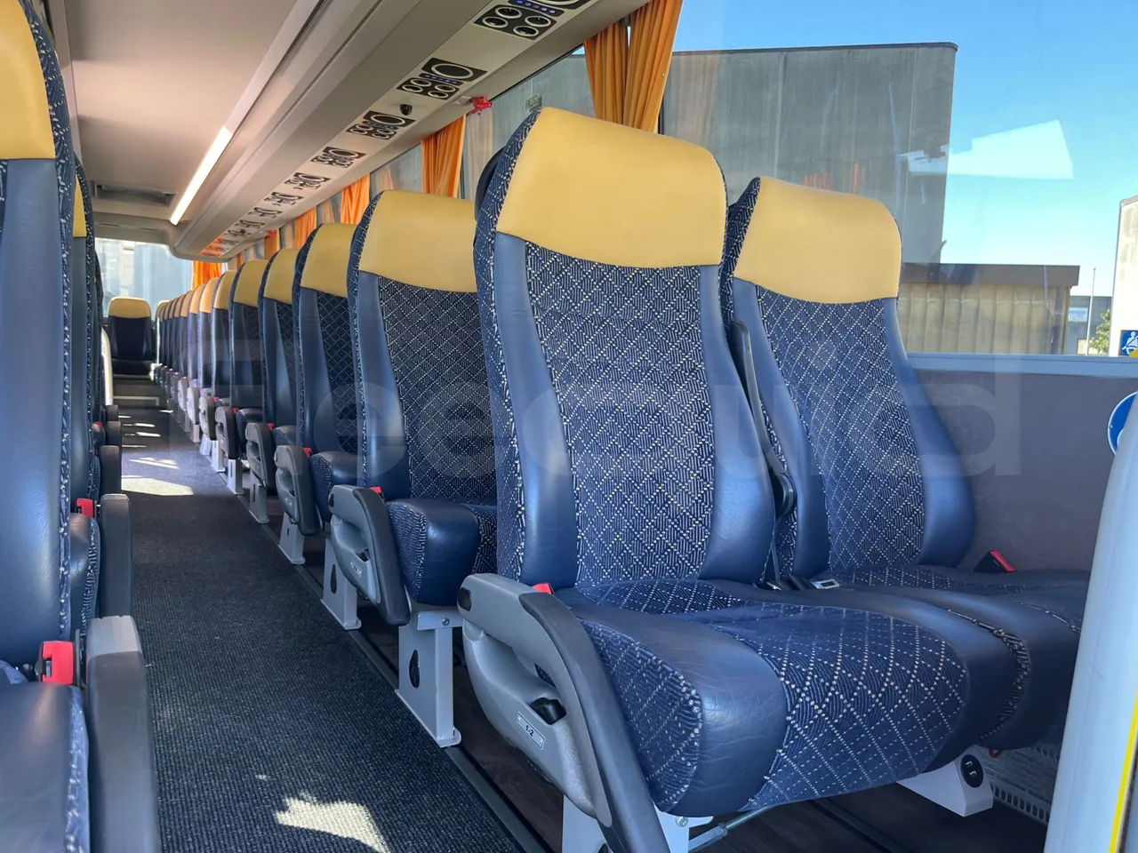 Van Hool EX15 HIGH - Euro6 - 330kW - 12.480mt - folding seat photo