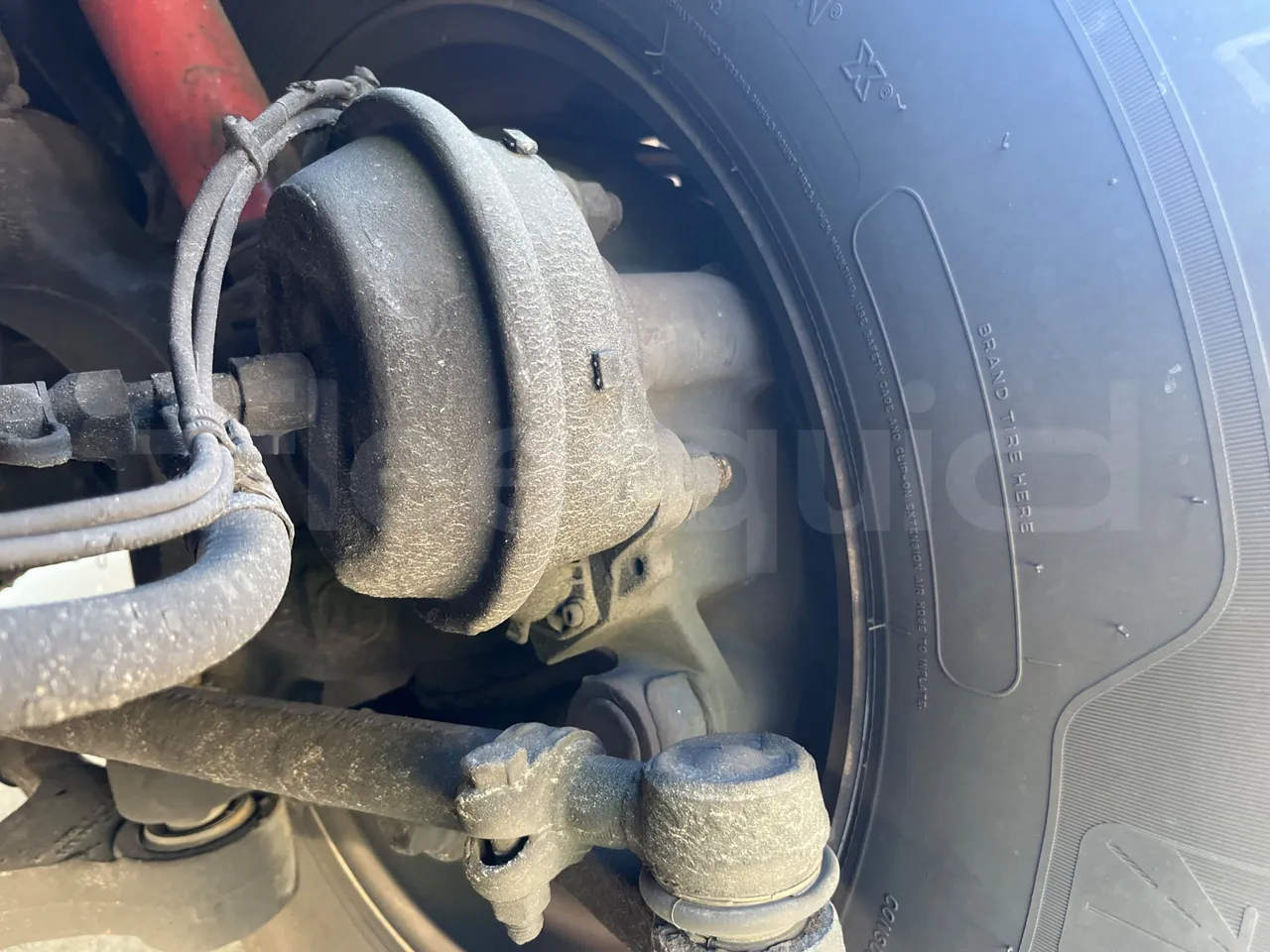 Van Hool EX15 HIGH - Euro6 - 330kW - 12.480mt - front brake calipers left