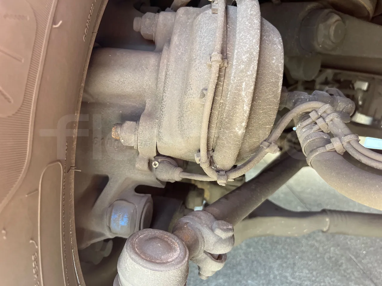 Van Hool EX15 HIGH - Euro6 - 330kW - 12.480mt - front brake calipers right