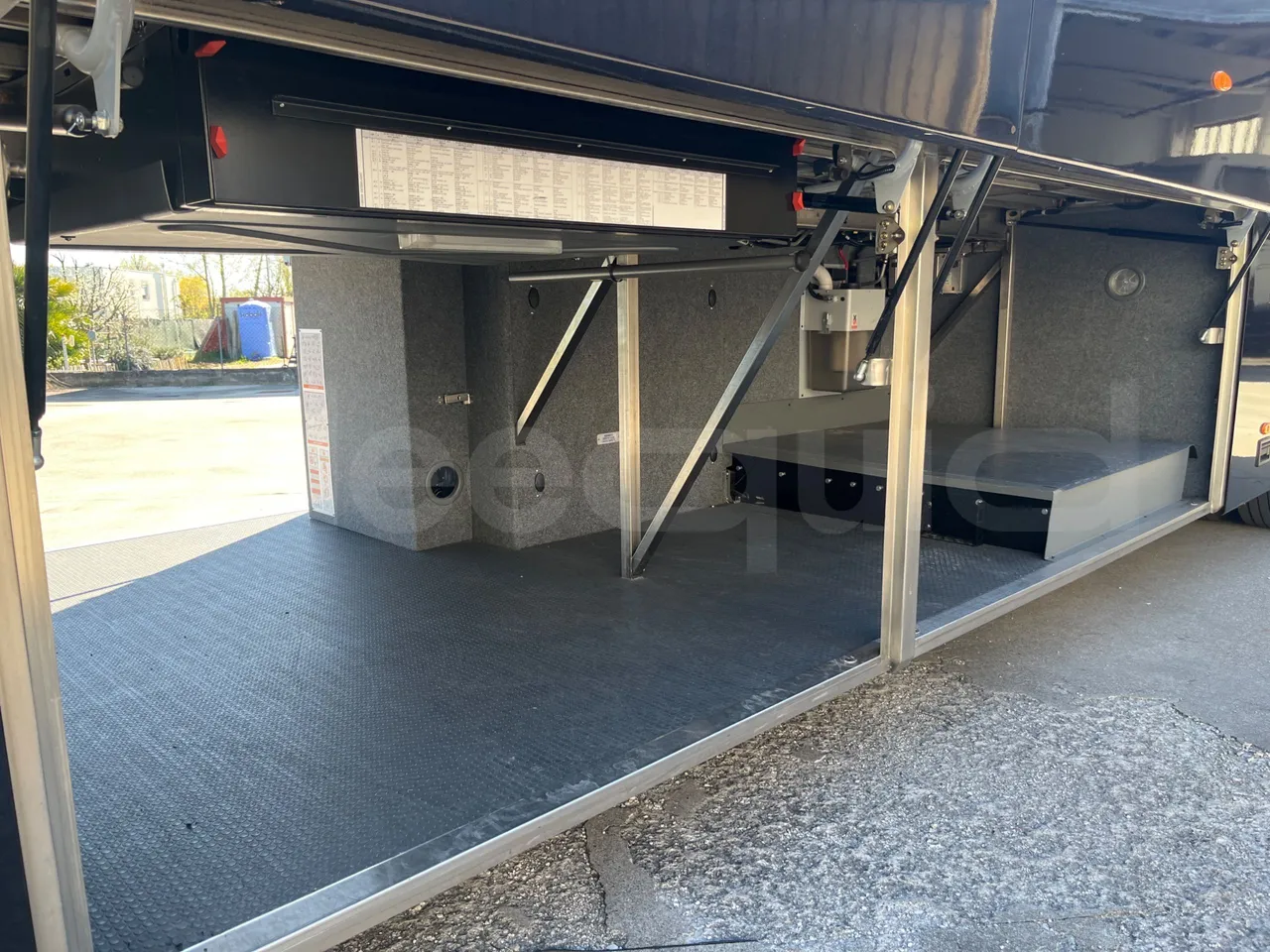 Van Hool EX15 HIGH - Euro6 - 330kW - 12.480mt - internal frame rust check