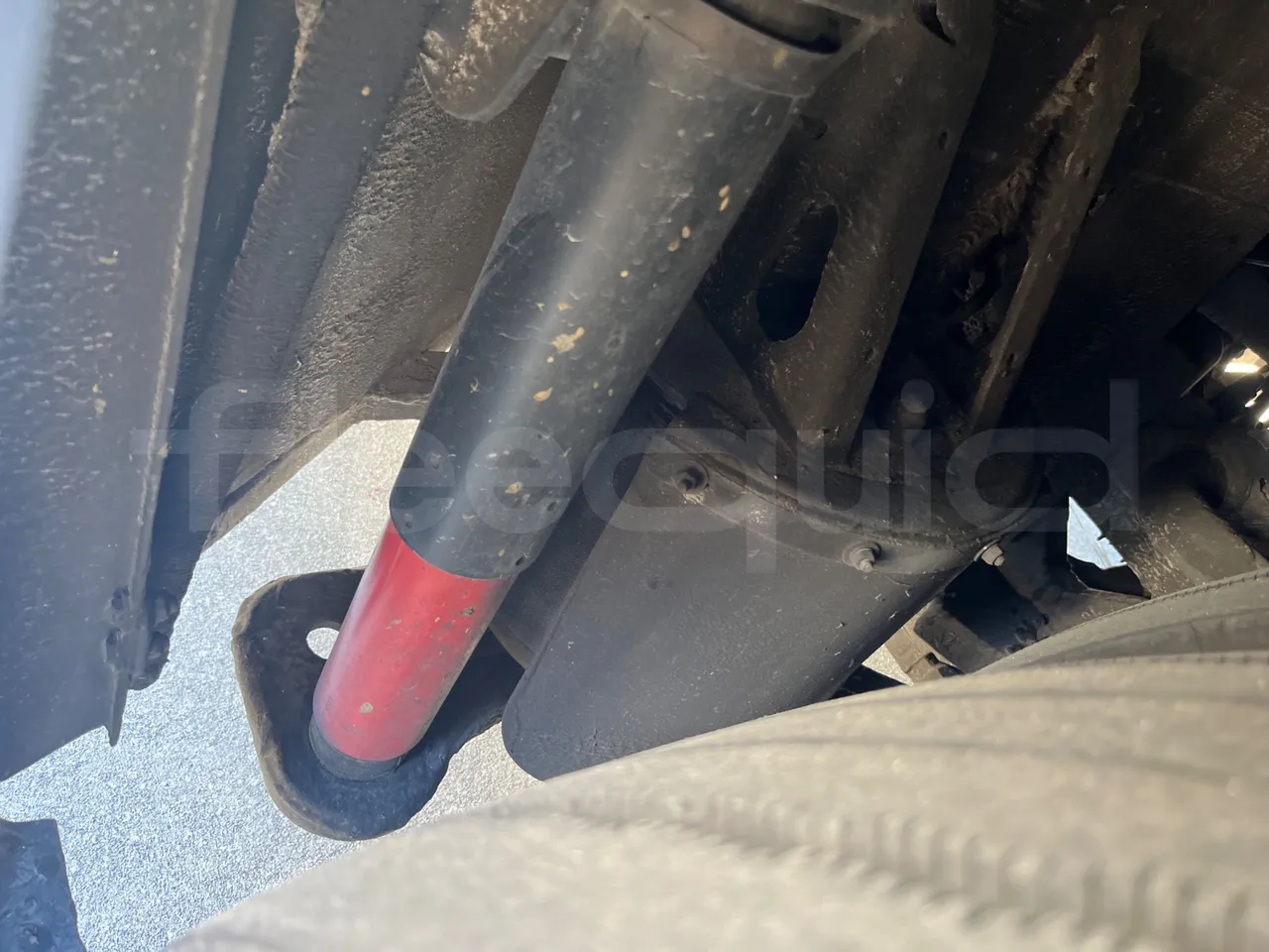 Van Hool EX15 HIGH - Euro6 - 330kW - 12.480mt - axle 2 shock absorbers 1 left