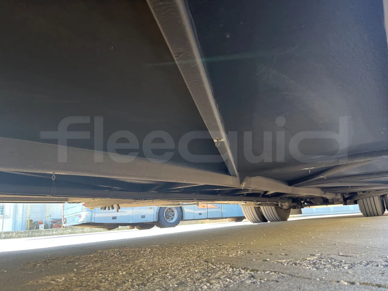 Van Hool EX15 HIGH - Euro6 - 330kW - 12.480mt - central undercarriage photo