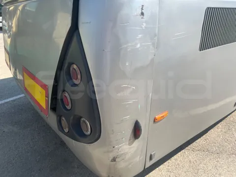 Volvo B12B 6X2 - EUR4 - 338kW -14.995m - Image