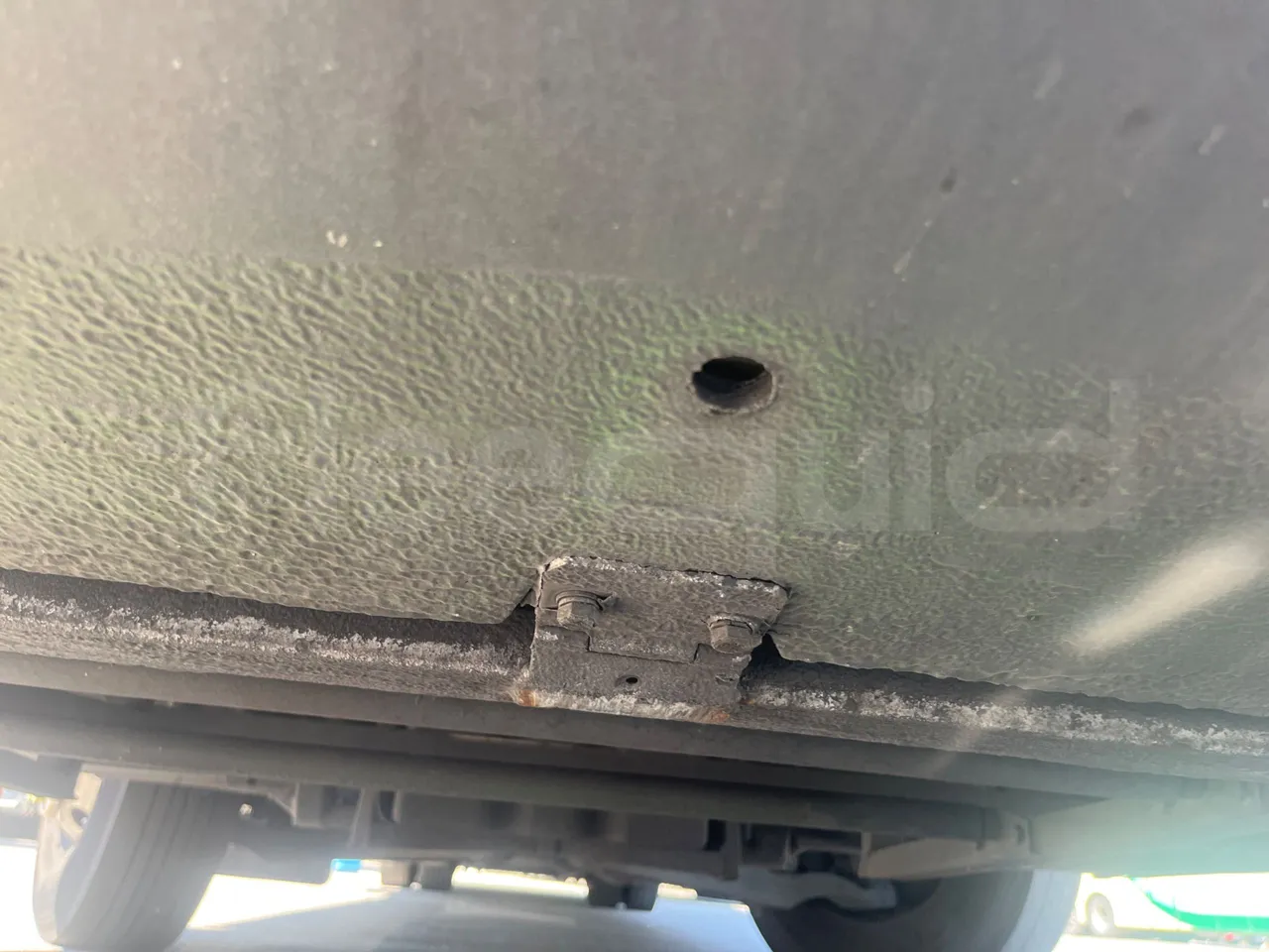 Volvo B12B 6X2 - EUR4 - 338kW -14.995m - spare wheel