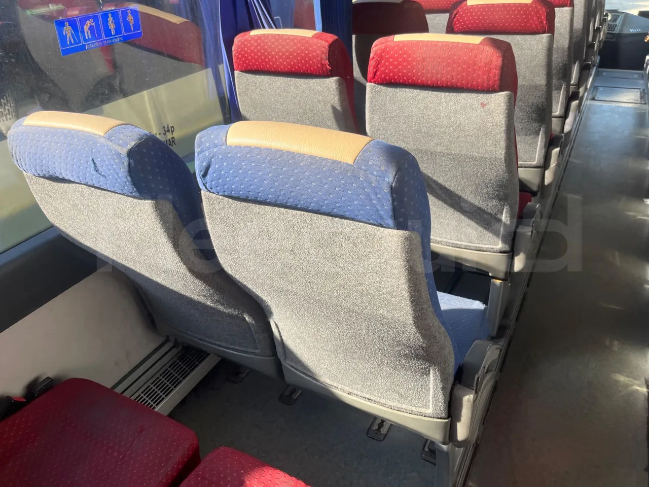 Volvo B12B 6X2 - EUR4 - 338kW -14.995m - turntable internal (18m)