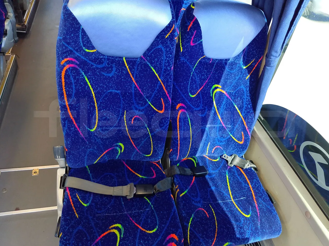 King Long XMQ6900 XIAMEN-EUR4-160Kw-8,995m - central seat safety belt