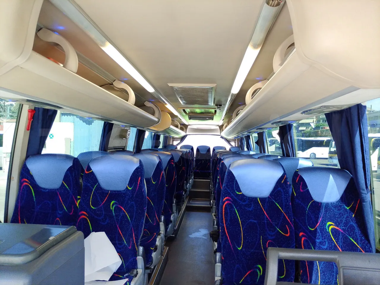 King Long XMQ6900 XIAMEN-EUR4-160Kw-8,995m - interior reverse seats driver height (mandatory for bus to scrap)