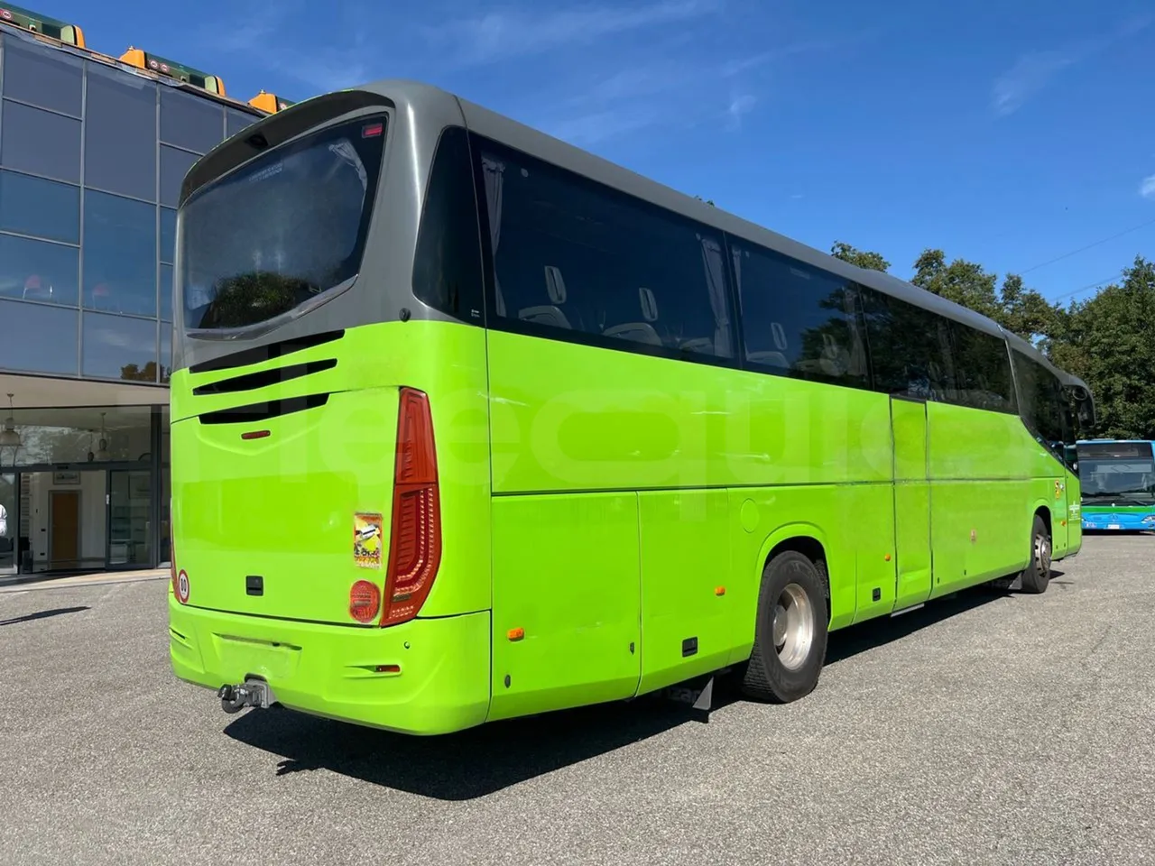 Irizar i6 AD2 I6 13.35- EUR6 - 320kW - 12.92m - 3/4 right rear doors closed