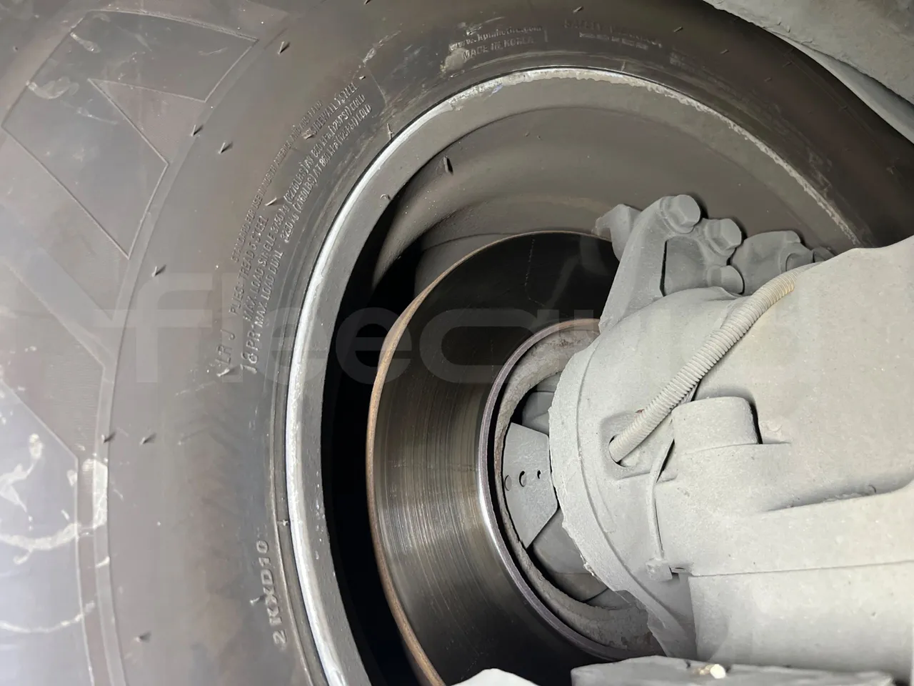 Irizar i6 AD2 I6 13.35- EUR6 - 320kW - 12.92m - axle 2 discs right