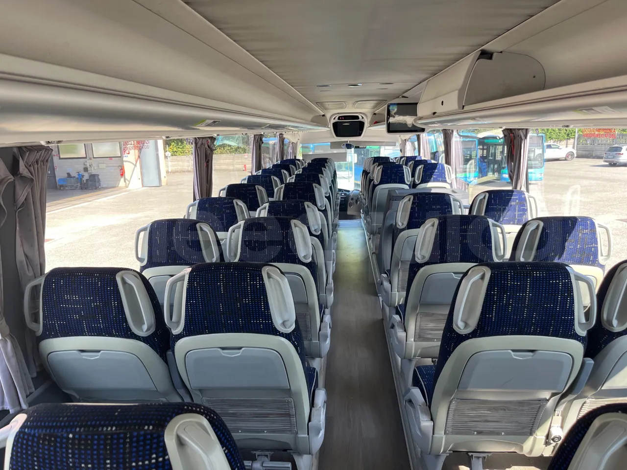 Irizar i6 AD2 I6 13.35- EUR6 - 320kW - 12.92m - forward view all seats last row height