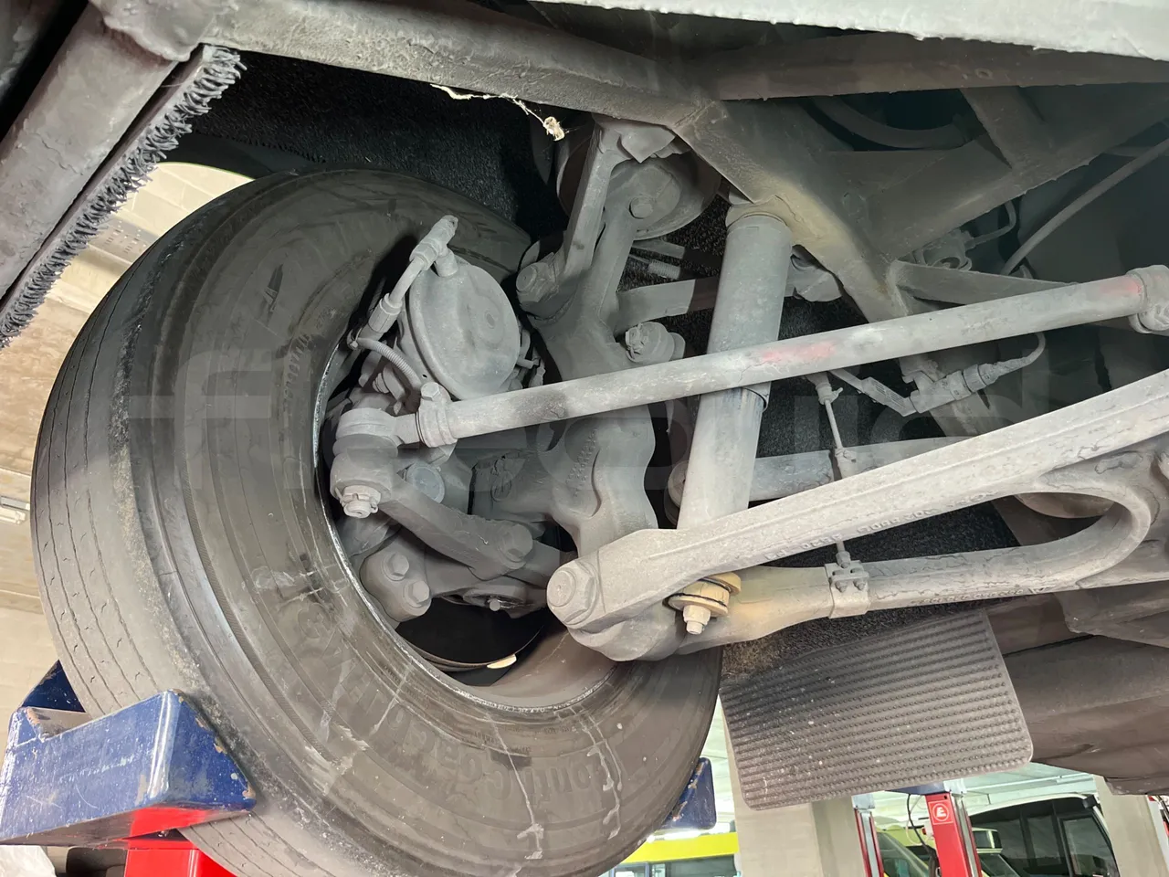 Irizar i6 AD2 I6 13.35- EUR6 - 320kW - 12.92m - front axle right side