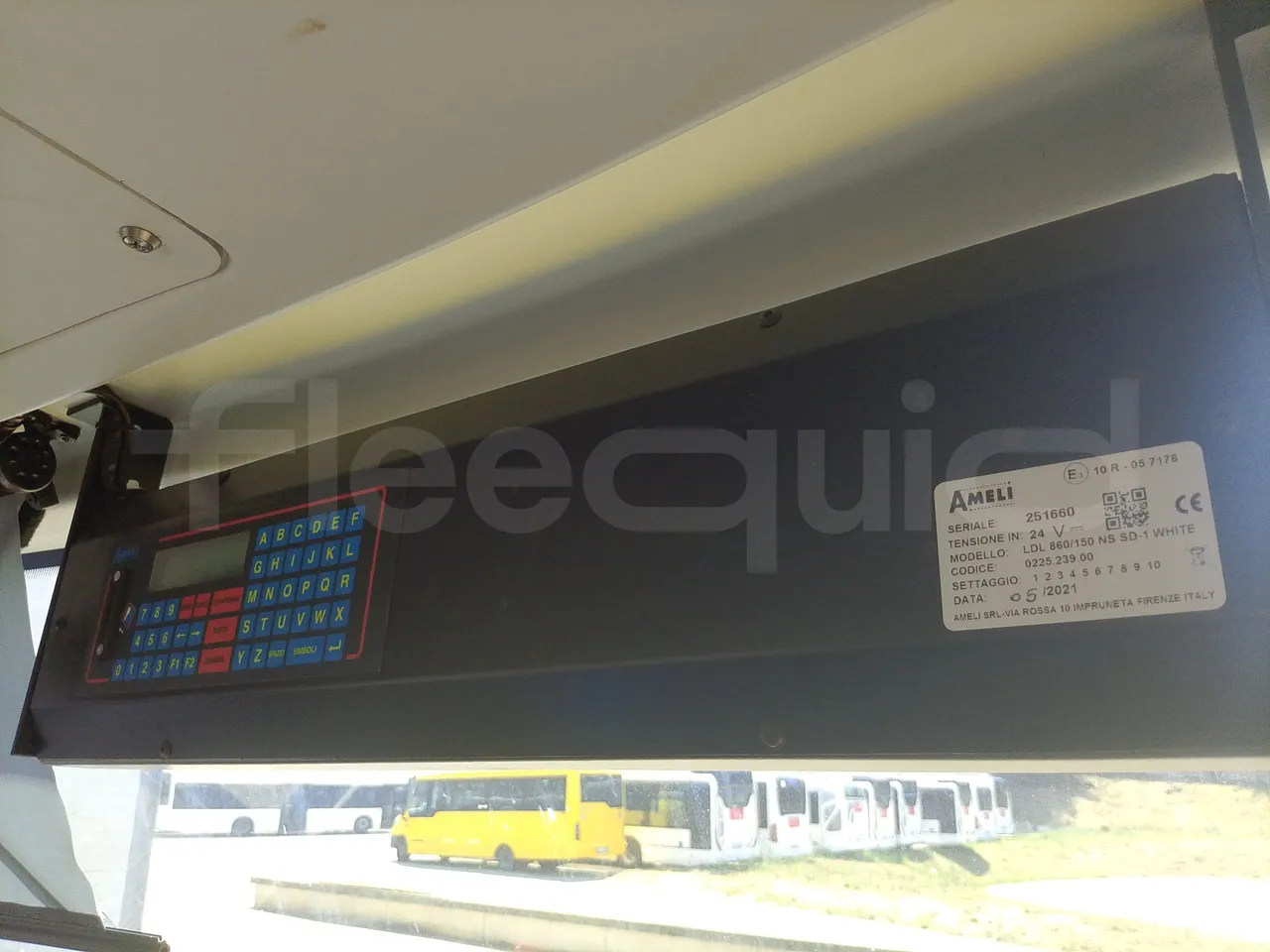 Iveco Indcar WGIVMY11 MOBI SCUOLABUS - EUR6 - 100Kw - 8,592m - handrails photo