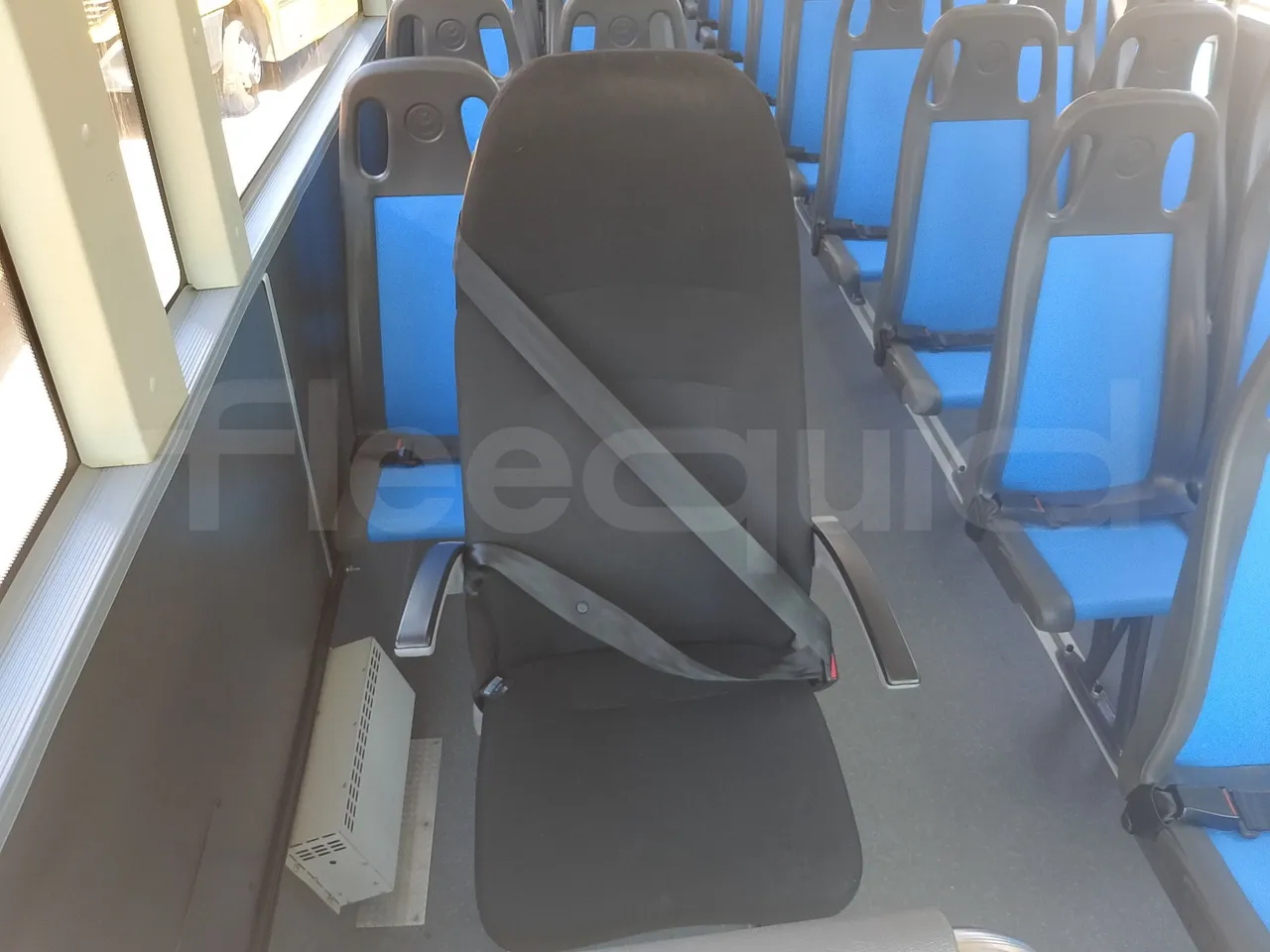 Iveco Indcar WGIVMY11 MOBI SCUOLABUS - EUR6 - 100Kw - 8,592m - hostess seat photo