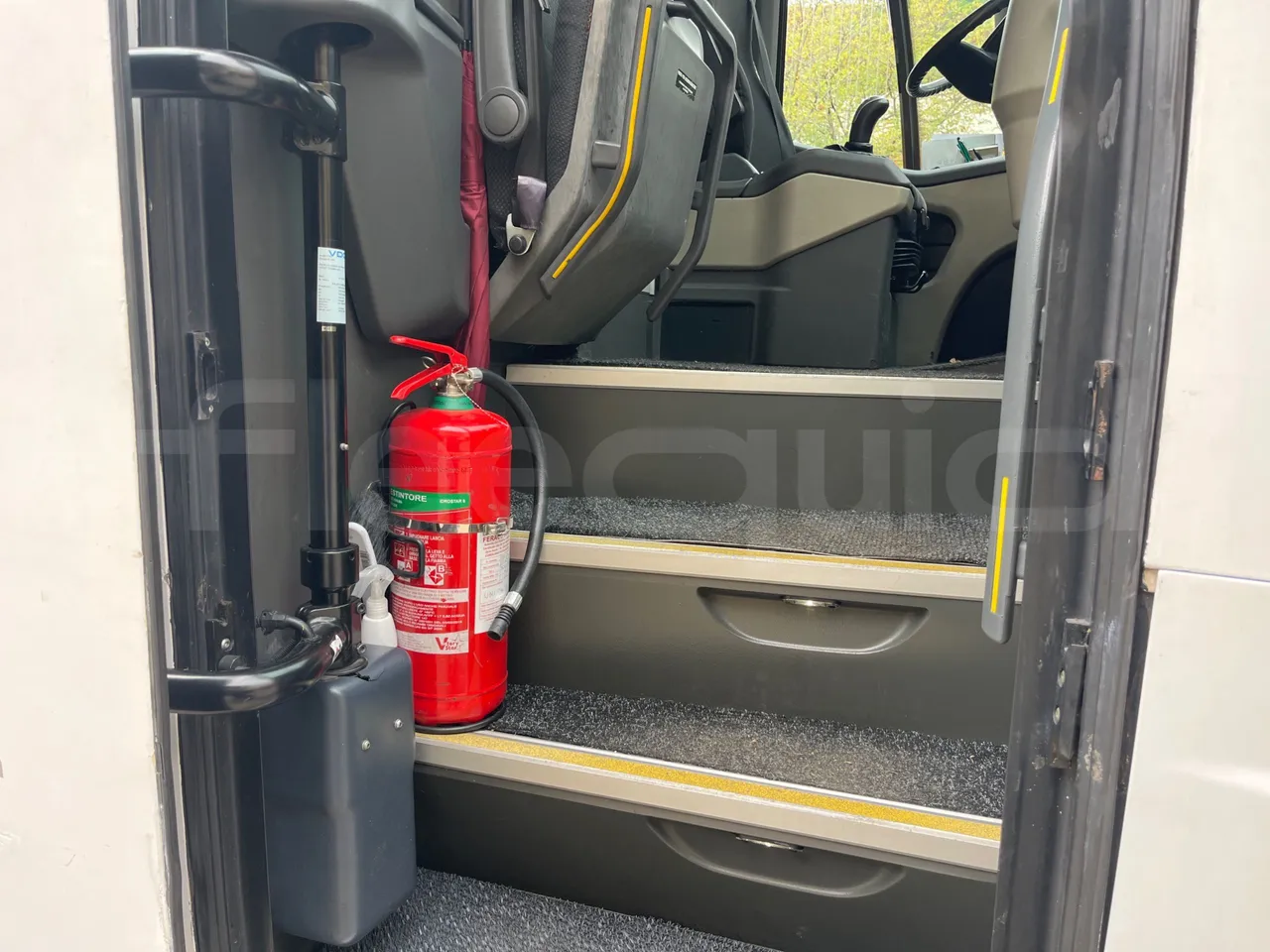 Vdl Futura FHD2129.410 -EUR5-300kW -12.875m - door mechanism photo