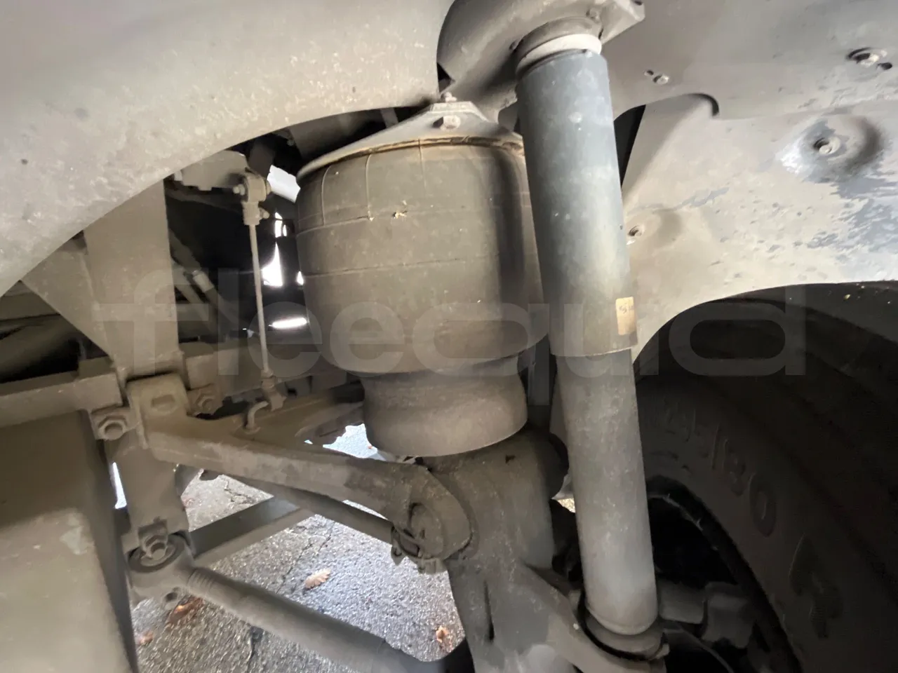 Vdl Futura FHD2129.410 -EUR5-300kW -12.875m - front air springs left