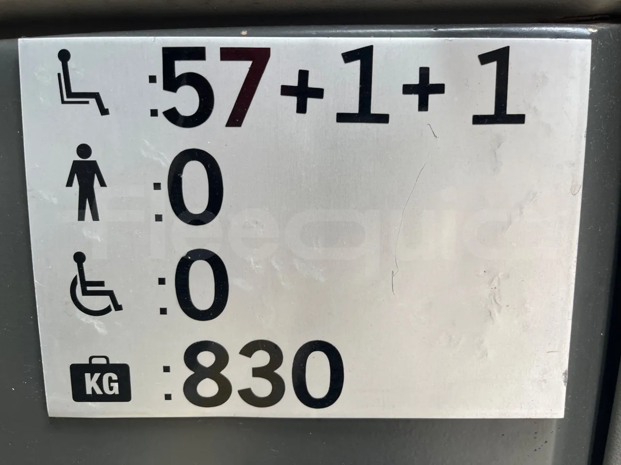 Vdl Futura FHD2129.410 -EUR5-300kW -12.875m - seat plate photo