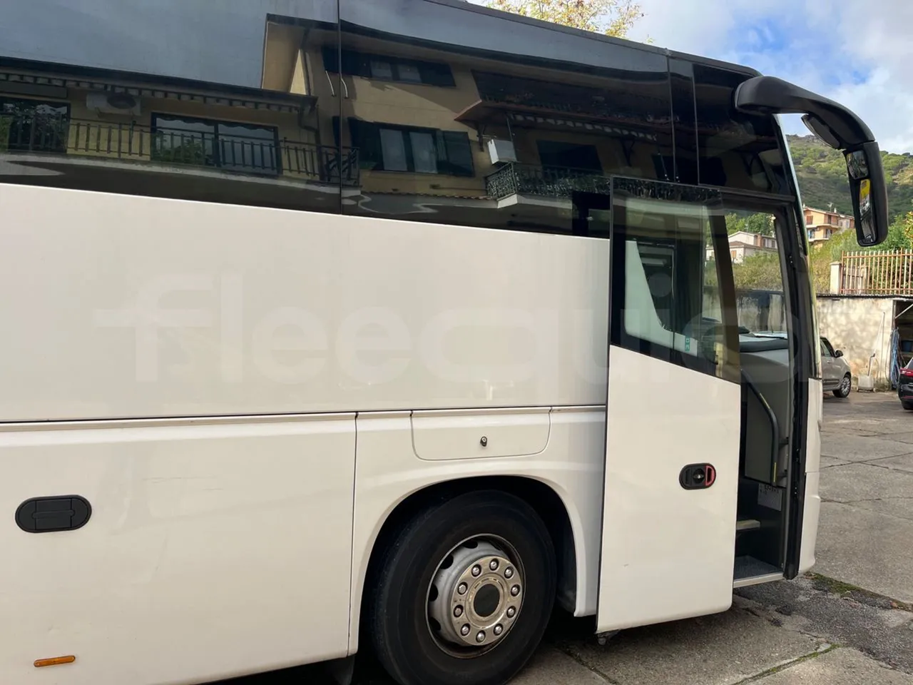 Vdl Futura FHD2129.410 -EUR5-300kW -12.875m - platform open photo