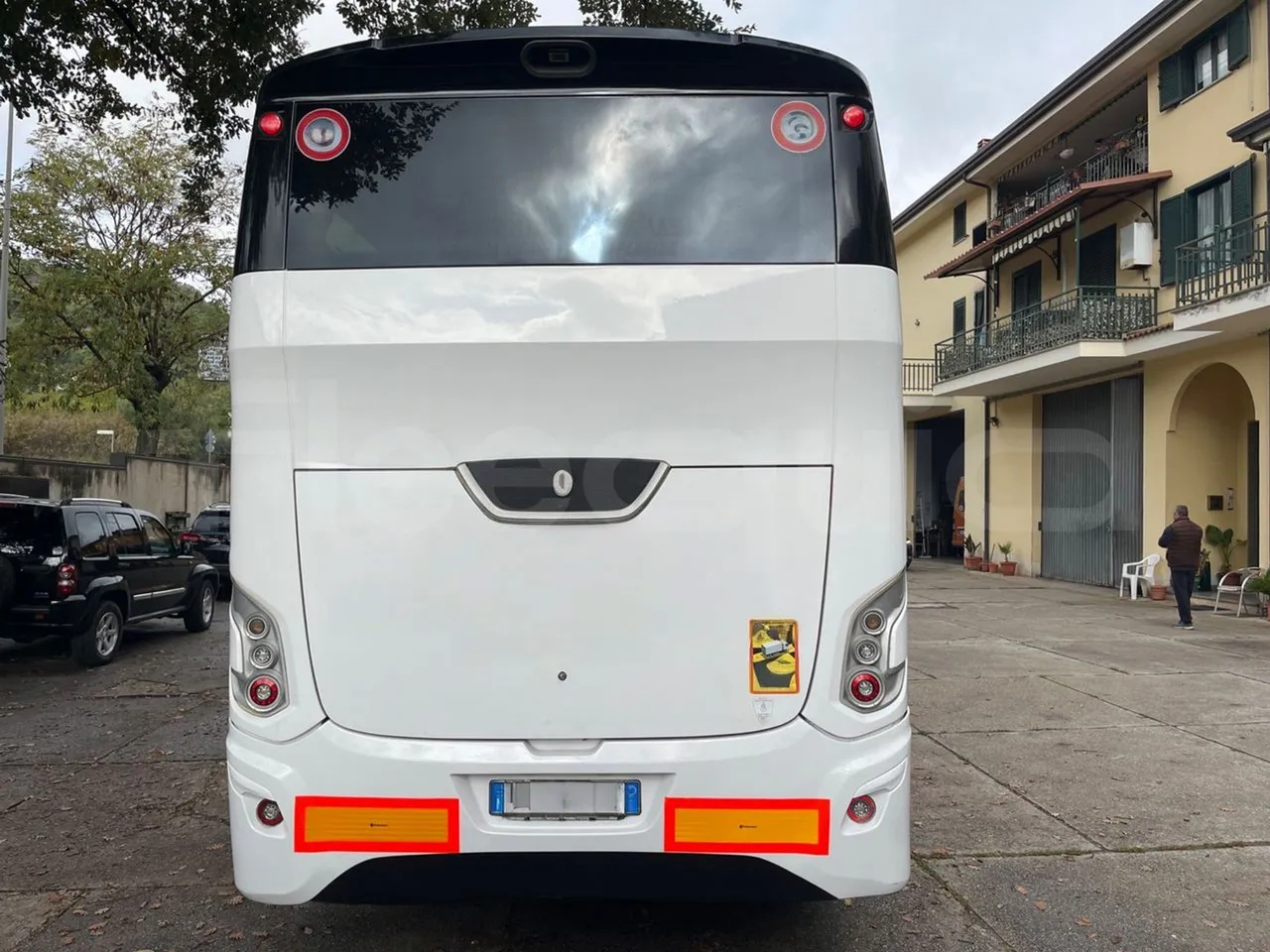 Vdl Futura FHD2129.410 -EUR5-300kW -12.875m - rear hatch closed
