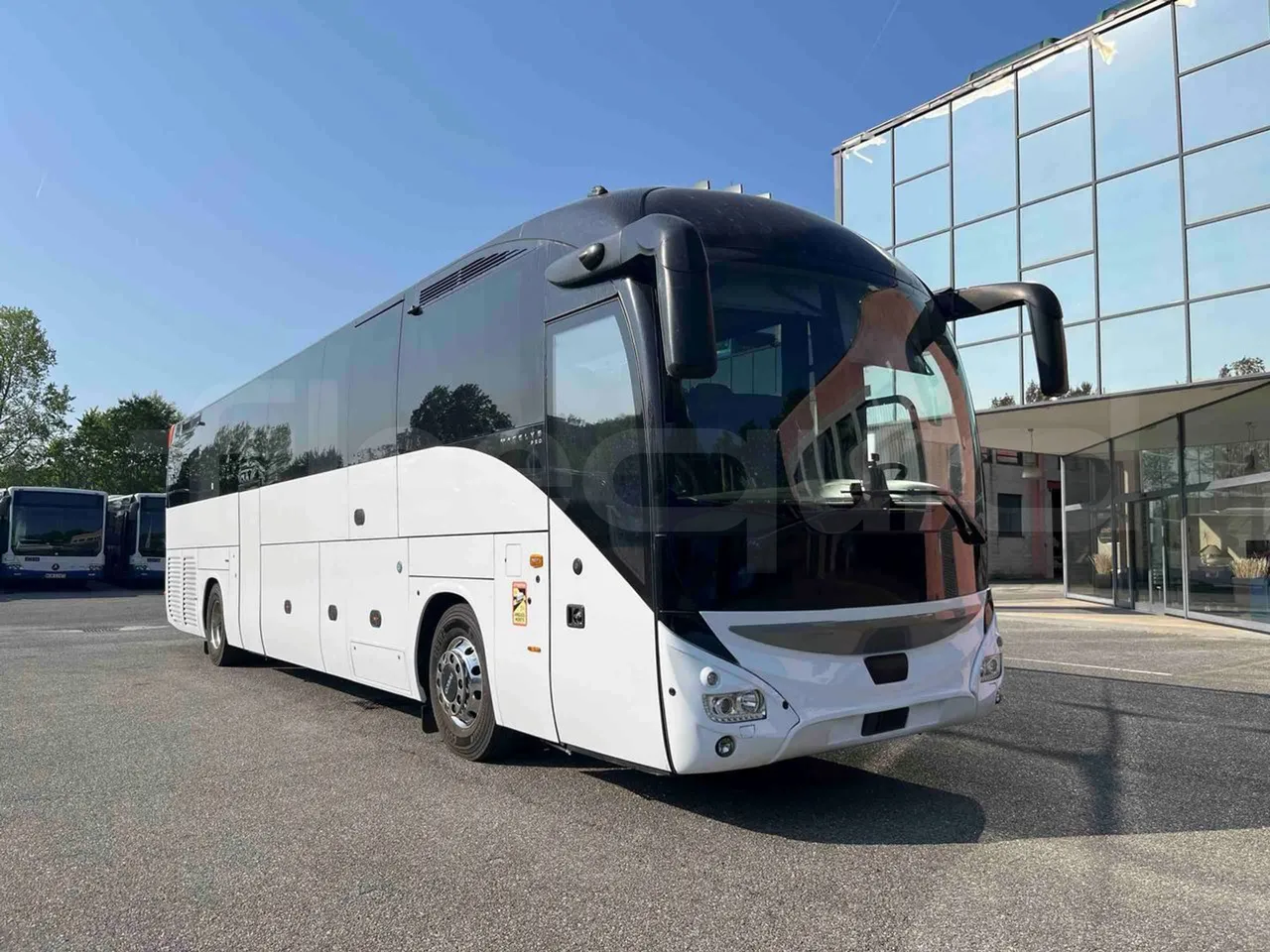 Iveco Magelys - Base cover photo