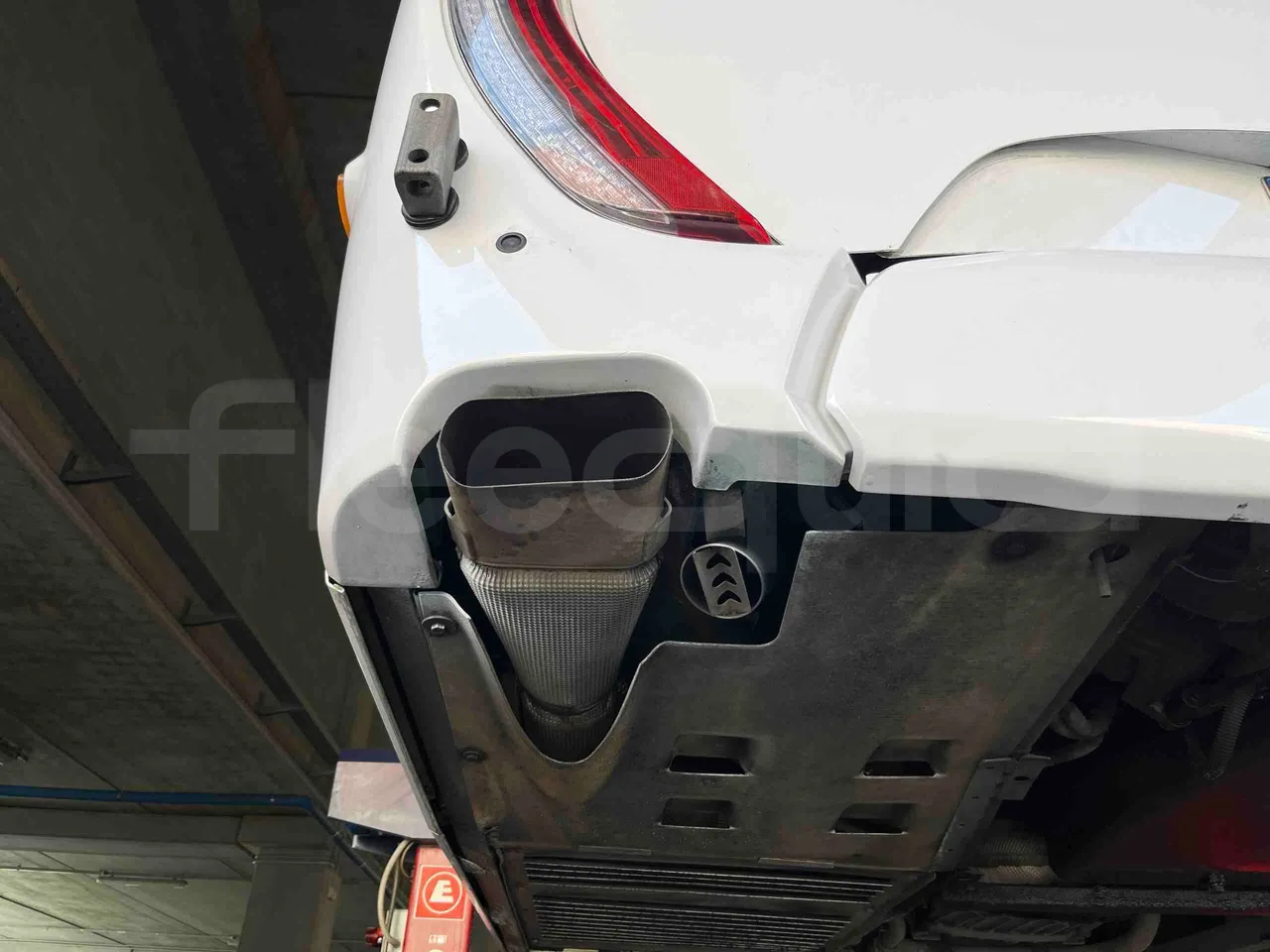 Iveco Magelys - exhaust photo