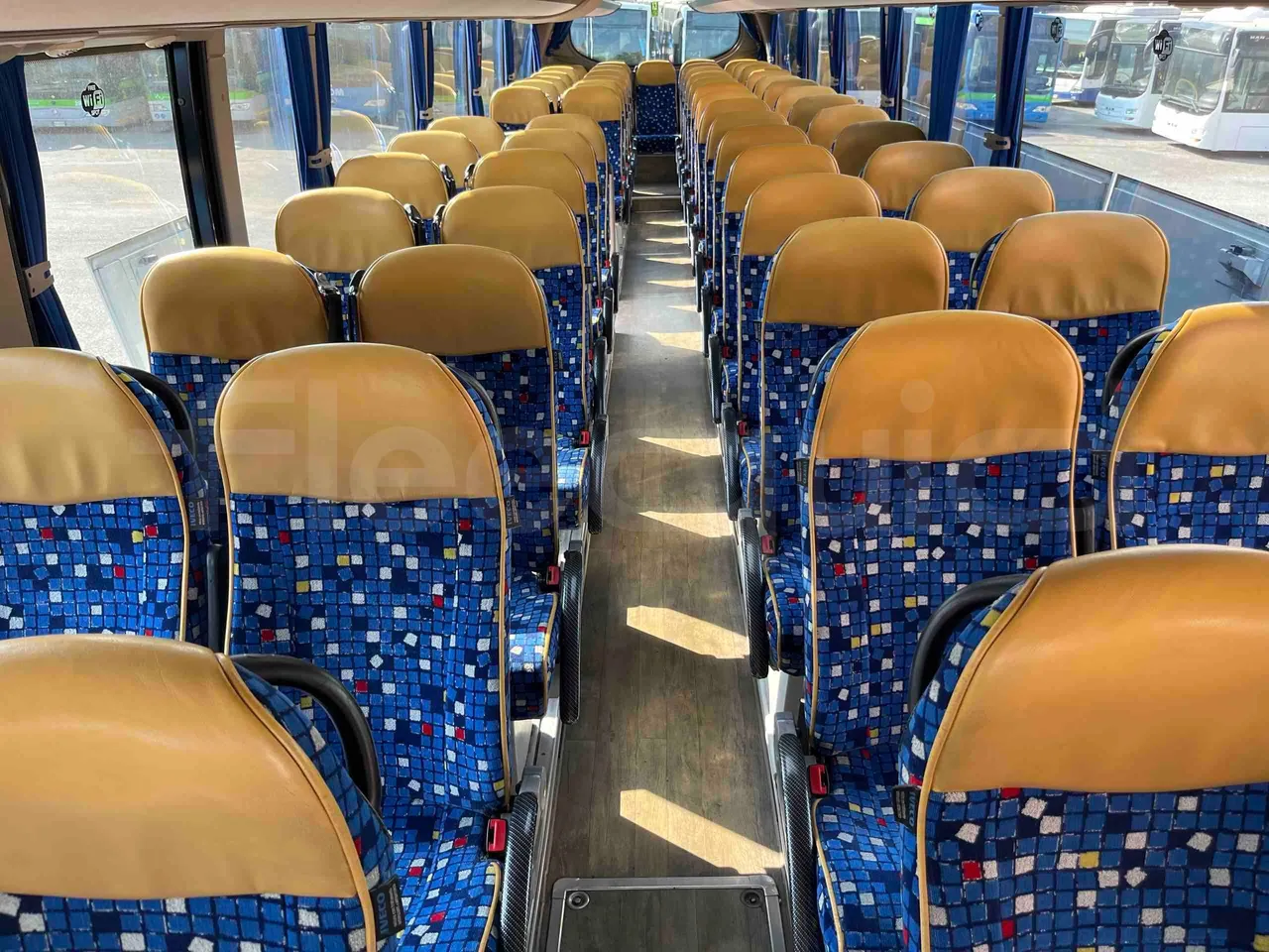 Iveco Magelys - handrails photo