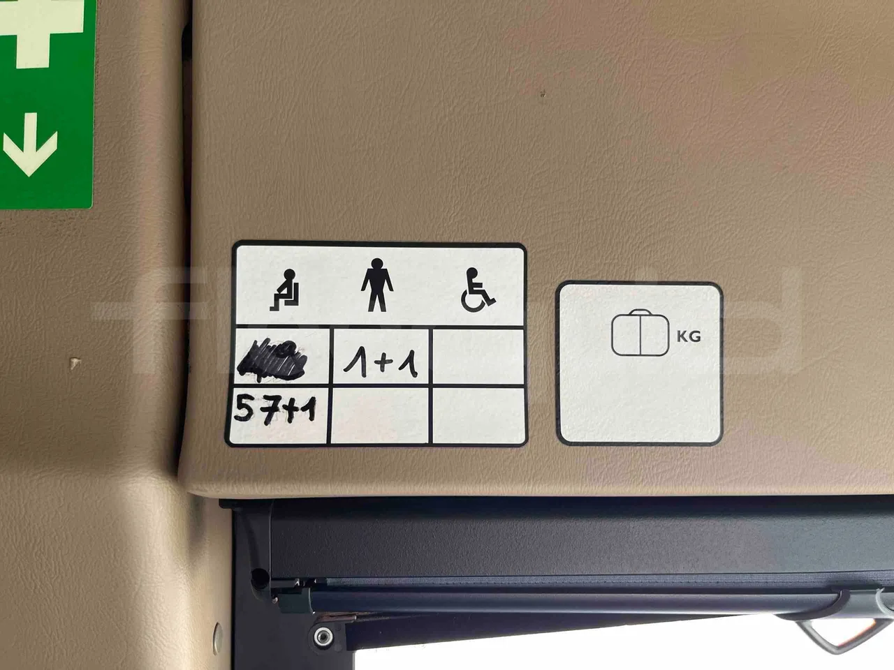 Iveco Magelys - seat plate photo