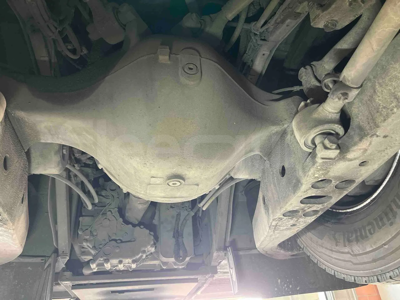Iveco Magelys - axle 3 central