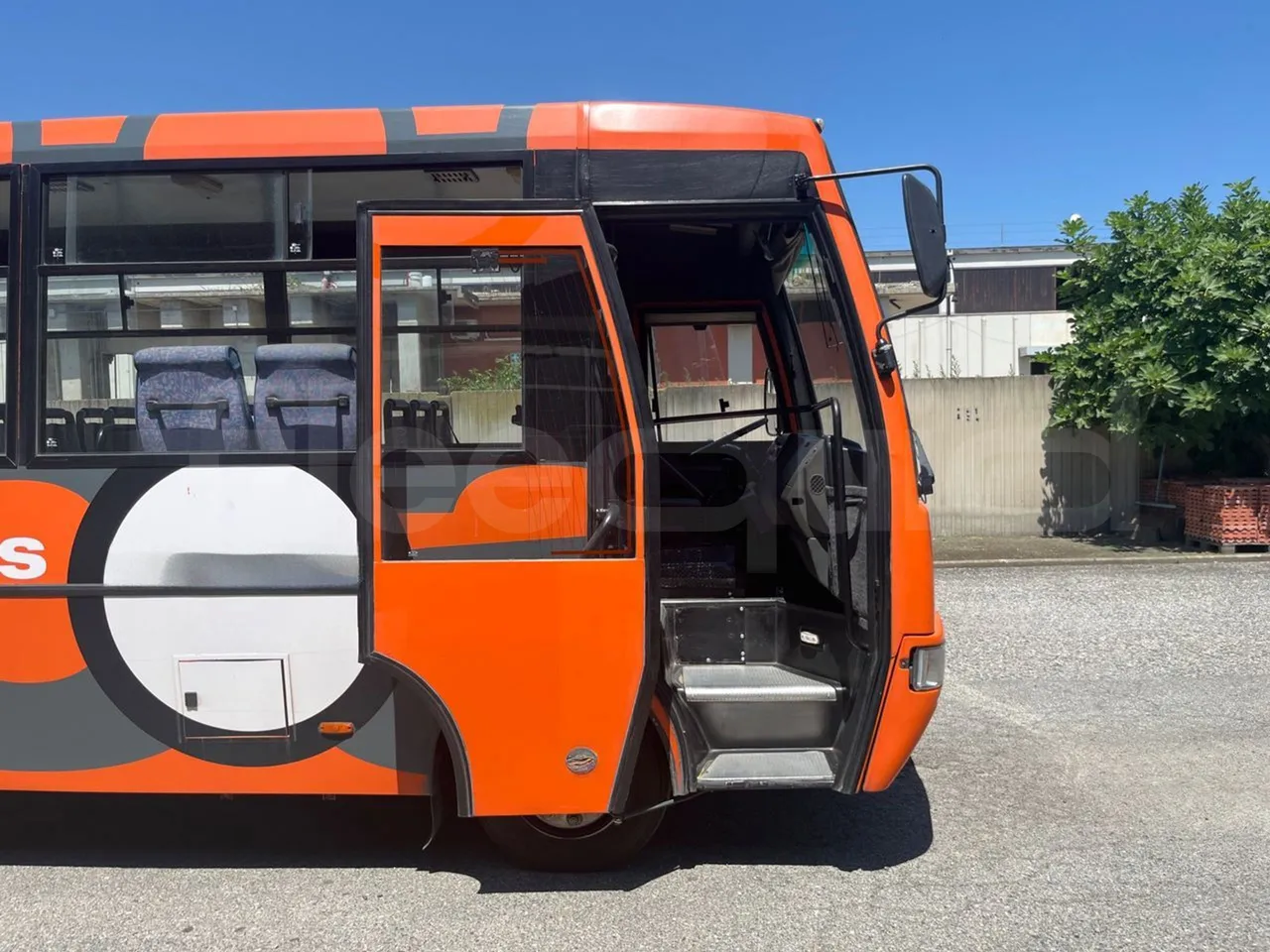 Iveco Cacciamali Tema161-2/ Euro 2 - 130 Kw - 9,195 Mt - front door 1 open