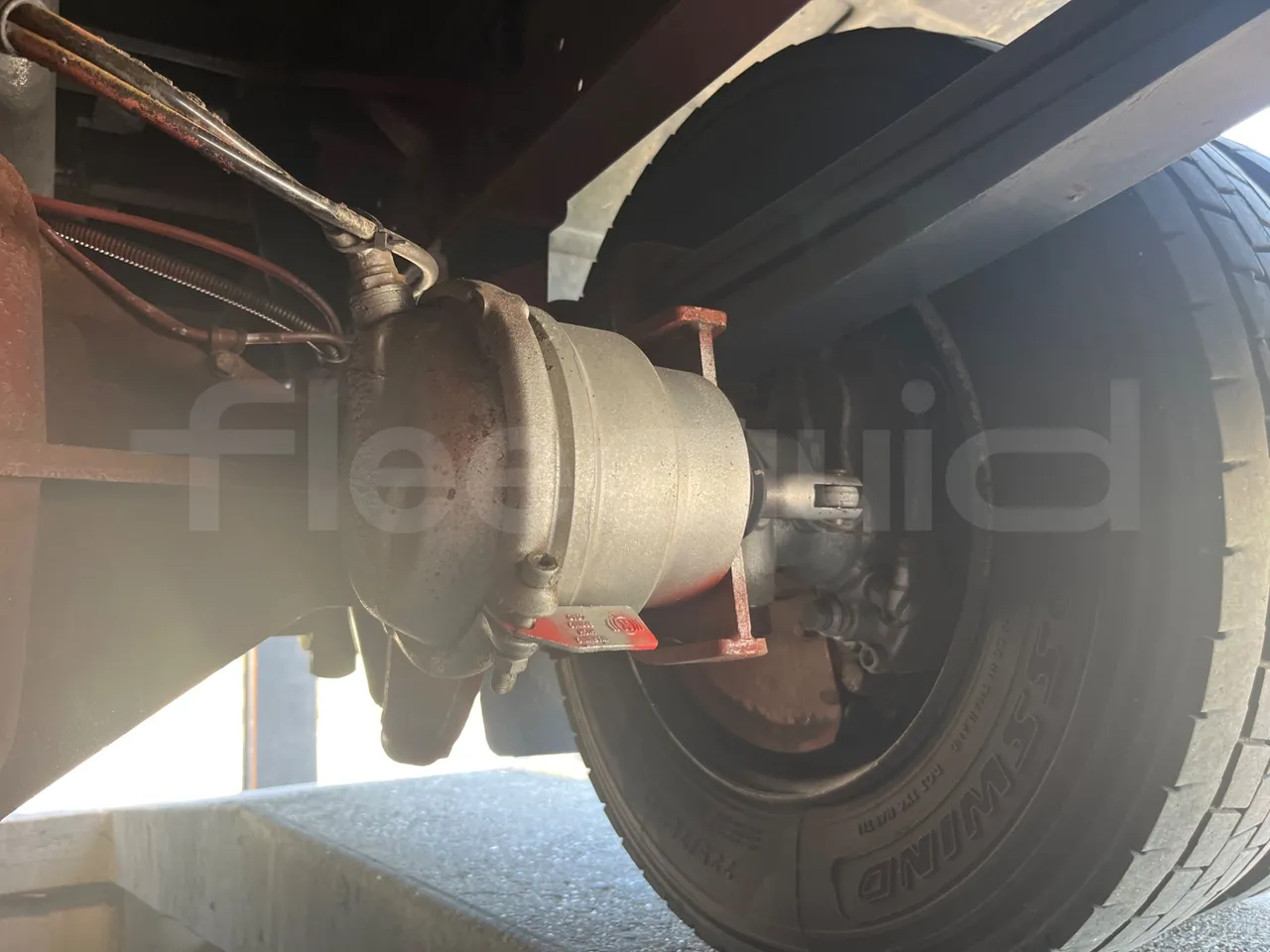 Iveco Cacciamali Tema161-2/ Euro 2 - 130 Kw - 9,195 Mt - axle 2 caliper brakes left