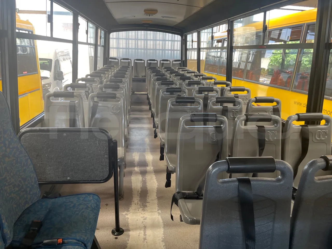 Iveco Cacciamali Tema161-2/ Euro 2 - 130 Kw - 9,195 Mt - interior reverse seats driver height (mandatory for bus to scrap)