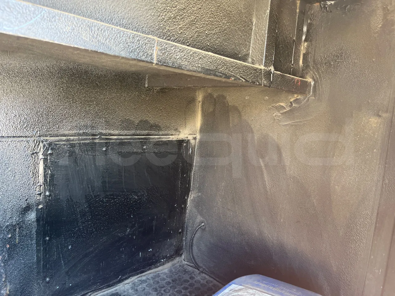 Iveco Cacciamali Tema161-2/ Euro 2 - 130 Kw - 9,195 Mt - under carpet photo