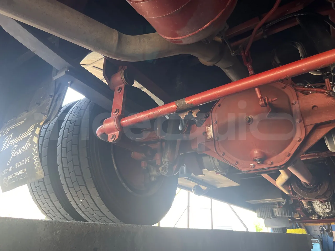 Iveco Cacciamali Tema161-2/ Euro 2 - 130 Kw - 9,195 Mt - axle 3 left side
