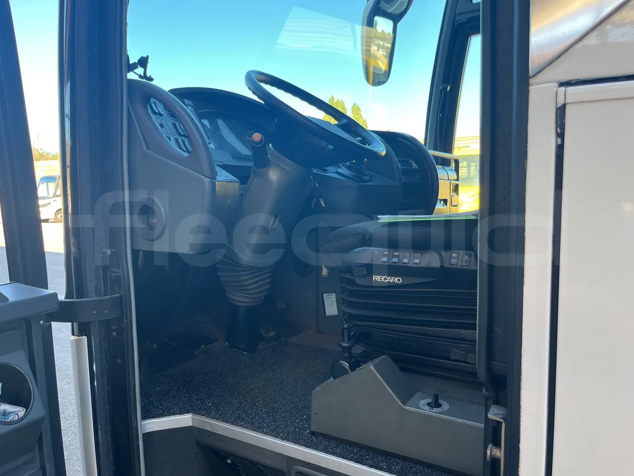 Setra S415 - Image